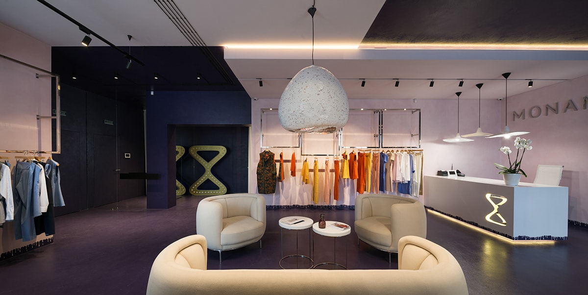 時尚孕婦服裝精品店品牌商業(yè)空間設(shè)計案例，商業(yè)空間設(shè)計，服裝精品店設(shè)計，深圳空間設(shè)計，左右格局